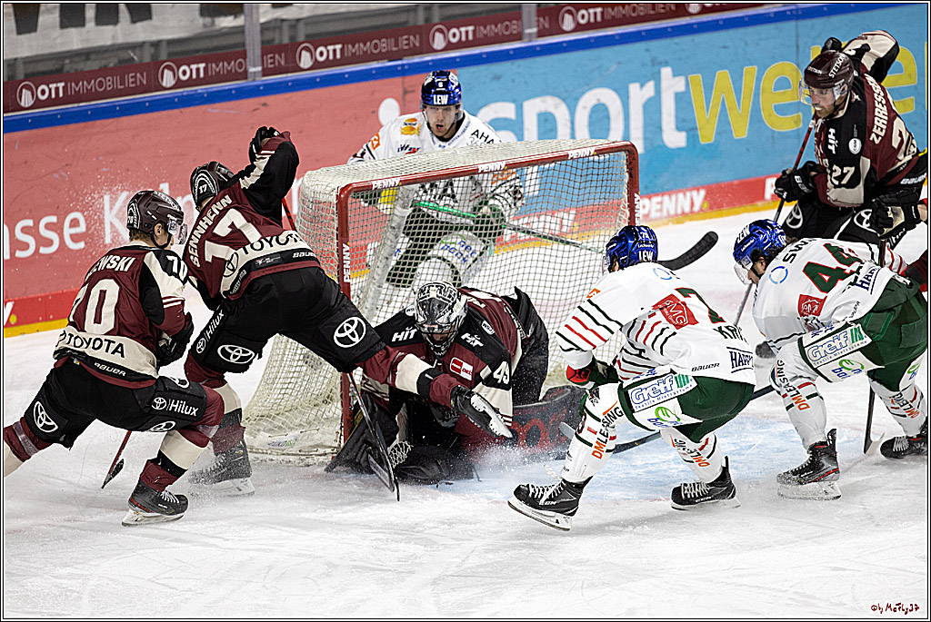 PENNY DEL;  Koelner Haie - Augsburger Panther; Koeln, 05.04.2021